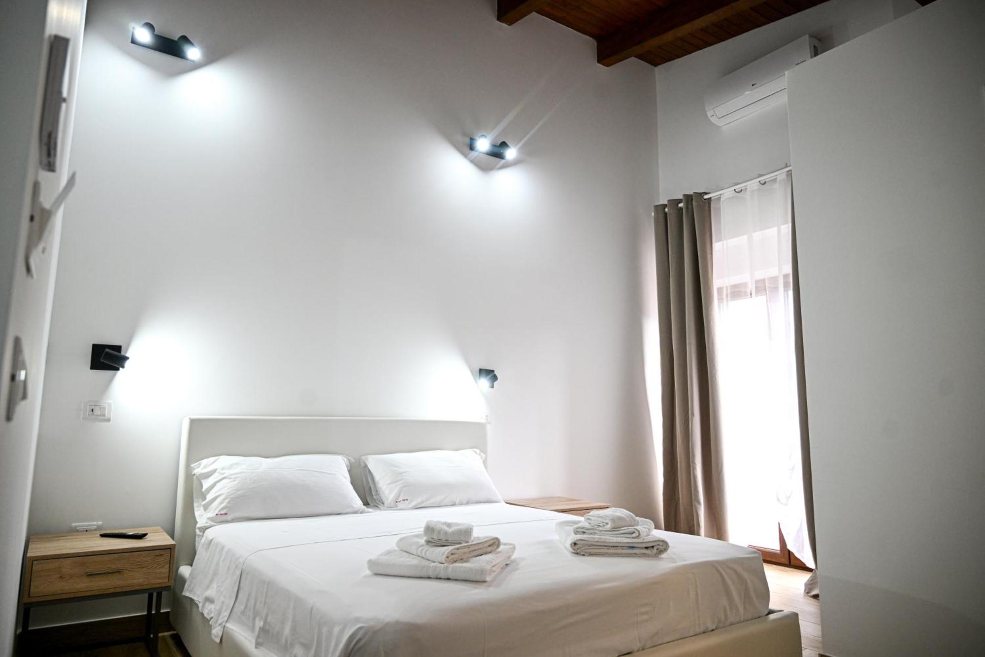 Borgo Carida - Green Family Holidays Zaccanopoli Buitenkant foto