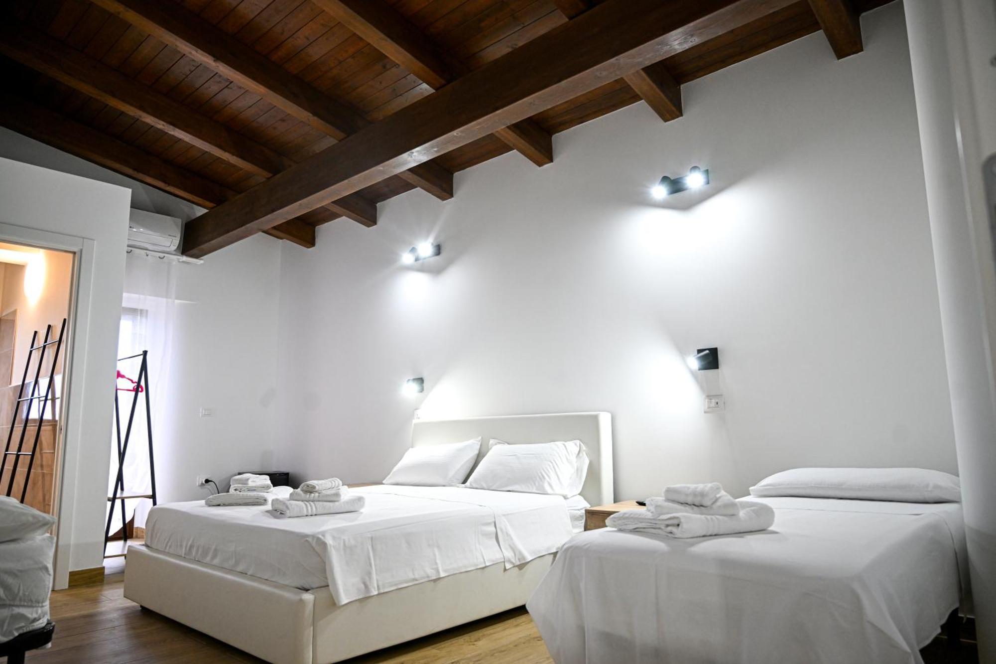 Borgo Carida - Green Family Holidays Zaccanopoli Buitenkant foto